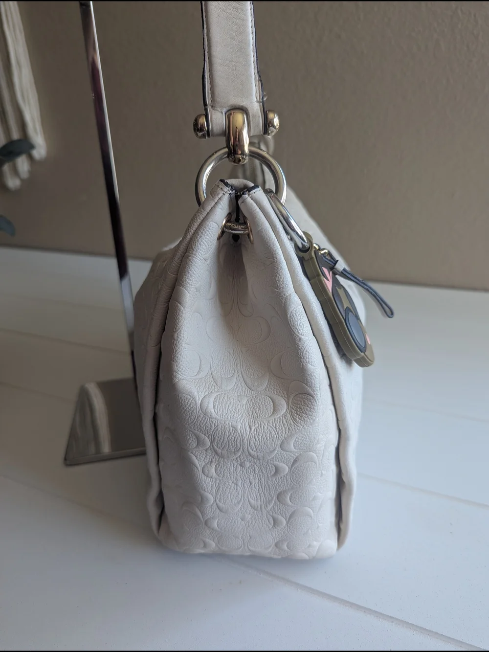 Coach Mia Shoulder Bag in Signature Leather
